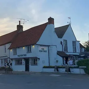 And Relax At The Yew Tree 2*, Manuden Großbritannien